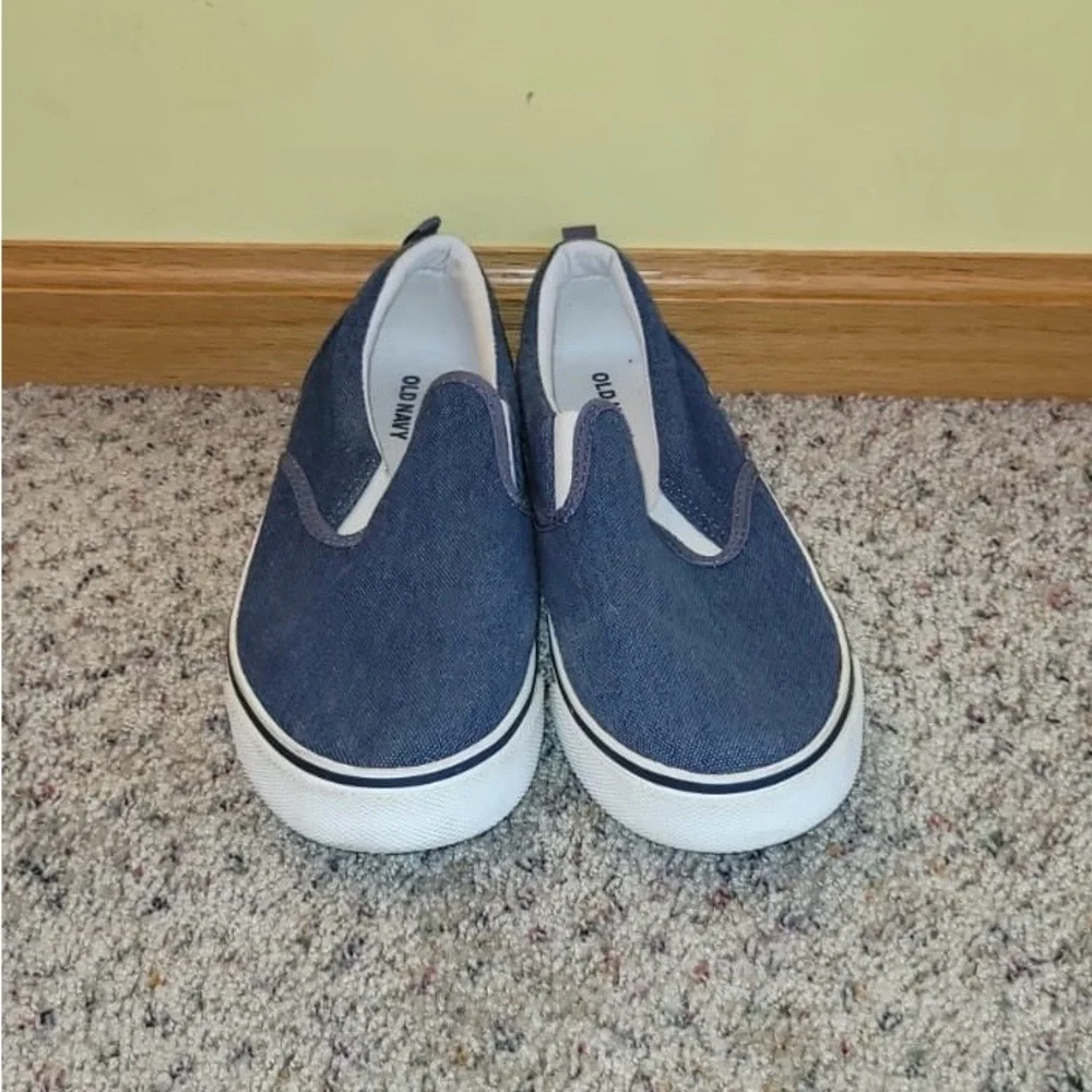 Old Navy Youth Slip Ons Size 5 Denim Navy Blue